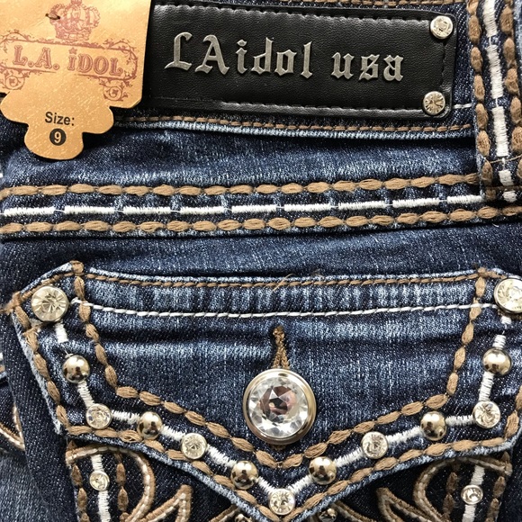 L.A. Idol Capri Jeans Rhinestone Jeweled Embellished Embroidered Ladies 9 New - Picture 9 of 12